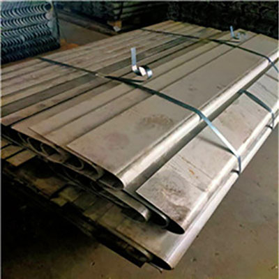 不锈钢防磨瓦的材质改如何选择